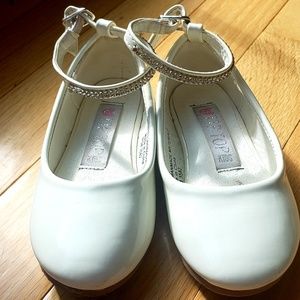 Ivory Baby/Toddler Dress Shoes